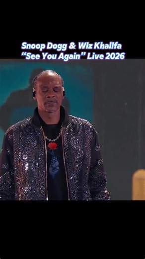 See You Again live performance by Wiz Khalifa & Snoop Dogg