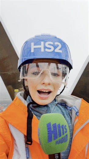 The Curzon 2 viaduct in Birmingham, part of HS2’s new high‑speed railway line that will cut London–Birmingham journeys to around 49 minutes at speeds up to 225 mph, is taking shape — today our reporter climbed to the top to see the work @NadiaVFerraris | Greatest Hits Radio West Midlands News