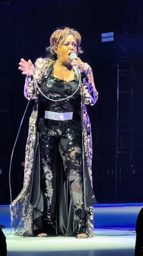 Anita Baker🇺🇸 Performing "Sweet Love" in Maryland🇺🇸 #concert #anitabaker #soul