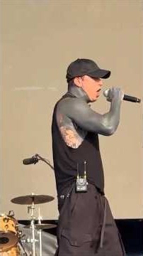Ronnie Radke/Falling In Reverse FIRENZE ROCKS Italy, performing "Prequel" (6/12/2025)
