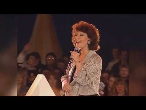 Helen Shapiro (With The Beatles): Look Who It Is [1963 Vs 1990 Version]