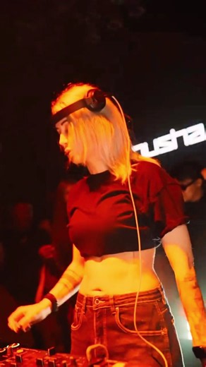 🎧Track ID: Playlists (link in bio) Watch to the end 🥰 Comment your favourite music 🎵 Don't forget to Follow us up✔️ #techno #music #dj #Spotify #playlist