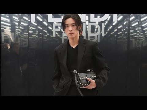 【Snow Man】向井康二が目黒蓮とまさかの再会！突然の登場に驚きと涙…「ほんまに泣きそう！」めめこじの絆に感動の声