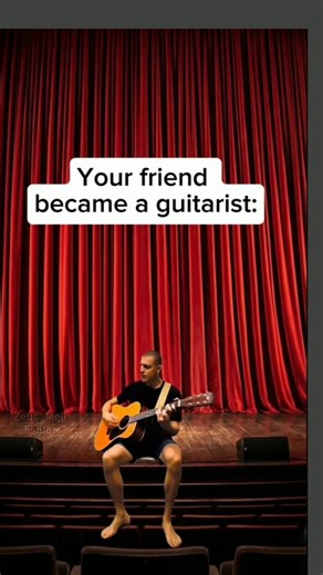 MellGiggle on Instagram: "Homemade Apple Crumble 🍏🥧 Sweet, crunchy, and cozy — the perfect dessert for any time! ✨ Ingredients: 3 apples 🍎 100 g flour 🌾 80 g sugar 🍬 70 g butter 🧈 A pinch of cinnamon 🌿 Instructions: 1. Peel & slice apples 🍏. 2. Mix flour, sugar & butter into crumbs 🥄. 3. Put apples in a baking dish, sprinkle with cinnamon 🌿. 4. Cover with crumbs & bake at 180°C for 25 min 🔥. Serve warm with ice cream 🍨 or tea ☕ — pure happiness in every bite 💛"