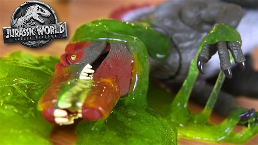 Unboxing Jurassic World Fallen Kingdom slime eggs toys