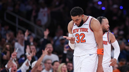 Karl-Anthony Towns, Jalen Brunson combine for 53 points to lift Knicks past Hawks in Game 1