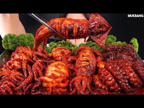 ASMR MUKBANG | Spicy Seafood Boil 🐙🦑 Squid Octopus Mushroom EATING SOUND