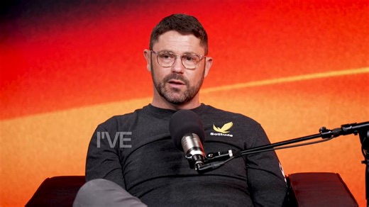 BREAKING: Inside $VCX — The Public Venture Capital Fund (aka on 𝕏: "mini Anthropic IPO")Portfolio:• Anthropic - 21% • Databricks - 18%• OpenAI - 10% • Anduril - 7%• SpaceX - 5%Fundrise CEO Ben Miller (@BenMillerise) breaks down the launch of their publicly listed closed-end fund, Fundrise Growth Tech Fund (NYSE: $VCX) ..and why it has gotten so much insatiable demand.VCX debuted at roughly $700M valuation & surged +18x, with shares spiking to $575, way above the estimated net asset value (NAV) 