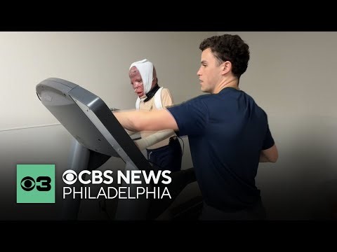 Eagles legend Brandon Graham shares message to survivor of Philadelphia plane crash