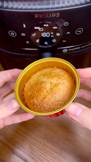 Easy Vanilla Cake in Minutes! 🍰✨ #Shorts #trending #cake #asmr