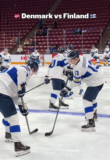 Moments before the 2026 #WorldJuniors Group B puck dropped. 👀🤝 #IIHF | world juniors