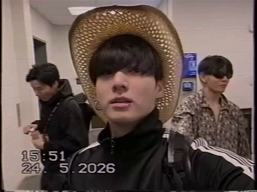 welcome back, bon voyage s2 jungkook!