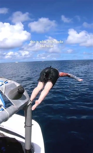 This is what 2026 looks like for us 🇵🇼💙 Open waters, unforgettable dives, with the best company ✨🌊