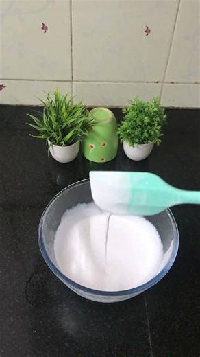 How to Make Perfect Whipping Cream for Cake Decoration 🎂 | Easy Homemade Whipped Cream #shorts
