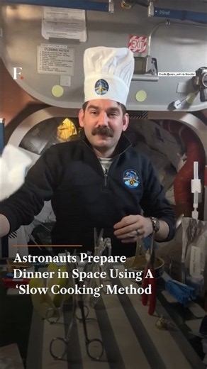 Astronauts Prepare Dinner In Space Using A ‘Slow Cooking’ Method | Firstpost News