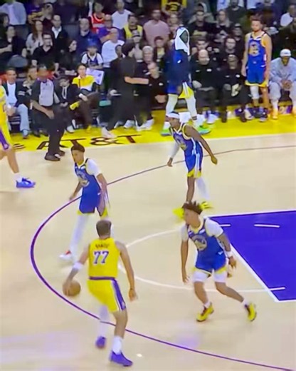 Aliholly on X: "Luka Doncic gets in a fight with Yaxel Lendeborg. Welcome to the leage moment!" / X