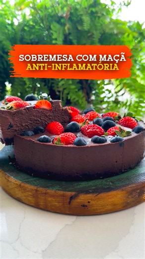 Misturei Maçã com Chocolate e Virou Essa Torta!