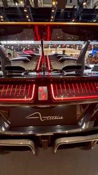 This is currently the fastest production car in the world! 🌎 🔥😳