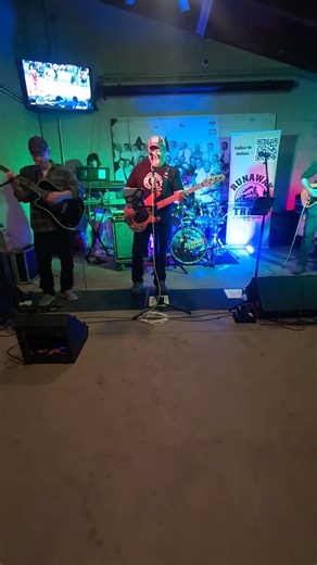 Entertainment Club Of NJ : Runaway Train / On The Road Again 3 @ Mainbrook Tavern Nov 28 2025