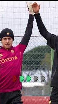 ¿TIEMBLA EL DIBU? DYBALA EN MODO ARQUERAZO #Shorts