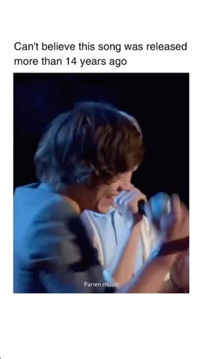 What Makes You Beautiful - One Direction