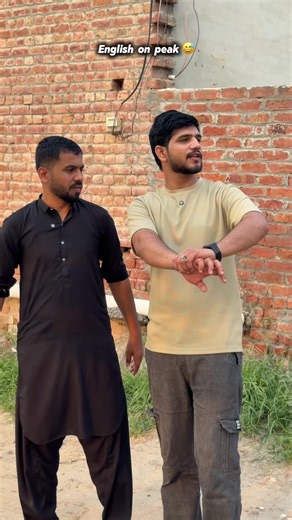 English ka issue hai thora 😅 #foryou #hammad_maken | English Speaking