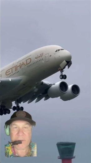 One of my TOP FIVE Favorite Airliners.. and it's BIG!