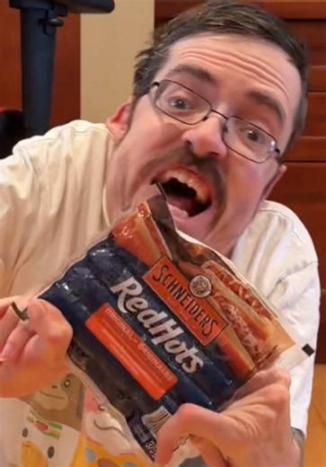 how to make #hotdogs | hot dogs