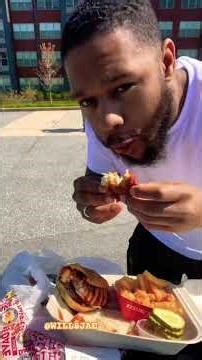 Dave's Hot Chicken Rock Paper Scissors Challenge #daveshotchicken #rockpaperscissors