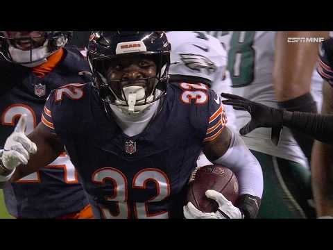 BEARS RECOVER FORCED FUMBLE BY AUSTIN BOOKER
