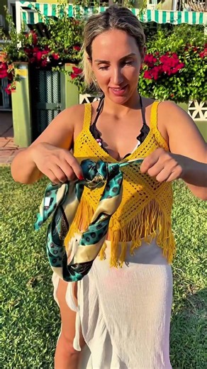 The best way to wear a handkerchief 🤩