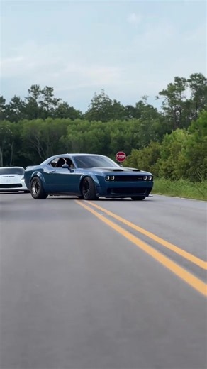 Dodge Challenger 🔊🔥🔥🔥 #dodge #car #trend #tiktok #viralvideo
