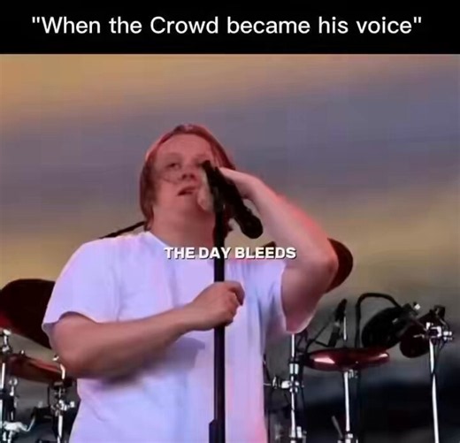 During a more Recent live Performance, Lewis Capaldi experienced visible Challenges on Stage due to his Tourette Syndrome, it’s a Neurological Condition that can cause involuntary movements and Vocal tics. He struggled and the Audience seeing him struggle, Compassionately the Crowd of Thousands took over, unwavering support between Artists and fans shows an understanding of a Common bond between them! We can’t always see others Disabilities, Compassion helps us understand their struggles and our