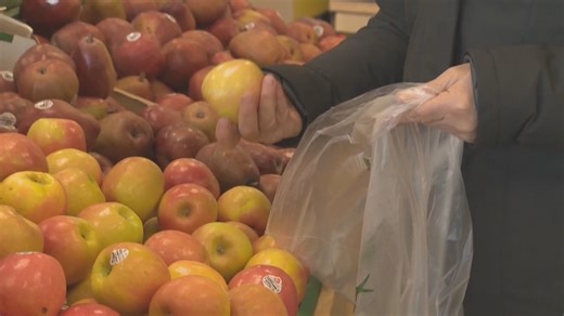 Province meeting with grocery store owners to address rising food costs