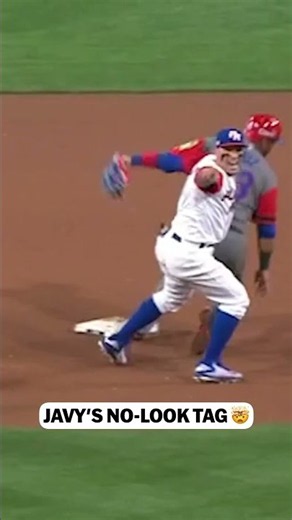 Still thinking about Javier Báez’s no-look tag during the 2017 World Baseball Classic 🪄