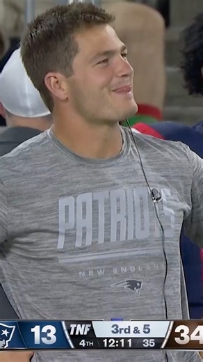 Hey nice catch, Drake 🙂‍↕️ 📺Prime Video #patriots #drakemaye #nfl #shorts
