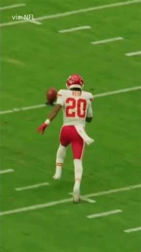 Interceptions or field goals, Justin Reid can do it all 😂 #nfl #chiefs