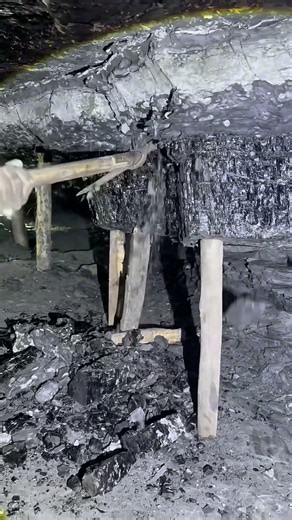 How American Coil miners works 5000000ft underground earth | Subscribe Now