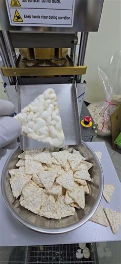 Triangle popped chips machine SYP5806T, 20250929