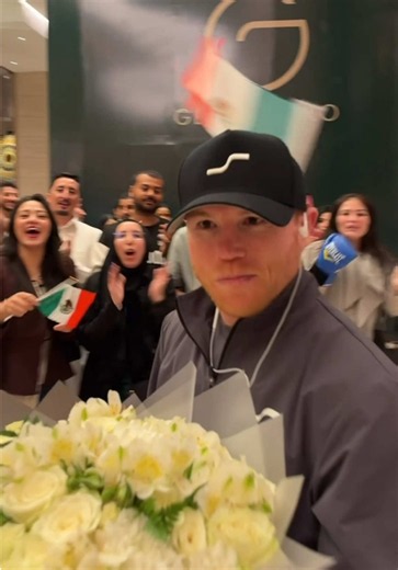 Mexican boxing star #Canelo Álvarez arrives in Riyadh 🥊🔥 #riyadhseason #riyadh #CaneloMbilli #mbilli