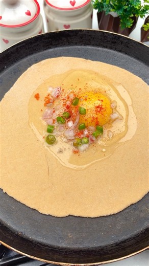 ✨😍 One Roti, One Egg, Try This Trick! #shorts#shortsvideo #shortsfeed#viral#trending #viralvideo