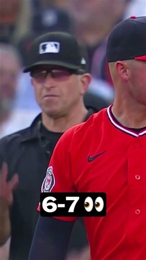 UMP HITTING A 6-7 😳