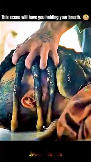 TERRIFYING Speed! 😱 Facehugger Attack & Cryo-Freeze Rescue Scene 👽🥶 #shorts #movie