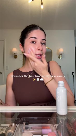 Get Ready With Me: My New Vanity Experience