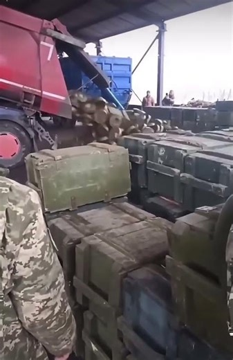 RUSSIAN CAPTURED TANK MINES SOMEWHERE IN UKRAINE #Ukraine #Russia #Mines