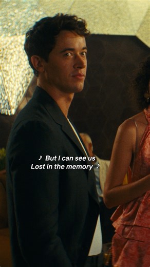 20 seconds of yearning and Taylor Swift to convince you to watch People We Meet on Vacation (out 9 January!) | Netflix