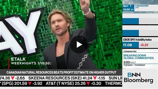 Never thought I’d do this! 😊 Got to ring the Final Closing Bell at the Toronto Stock Exchange yesterday with the incredible crew from Women in PR North America 🔔 Not a bad way to wrap the day—big… | Leigh Marshall Dow