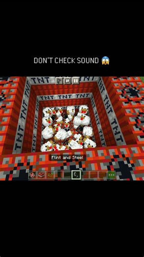Minecraft Exploding Chicken 💀 #shorts #minecraft #minecrafttutorial