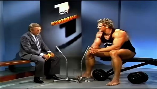 📺 Heute macht der ÖRR mit Genderkram, Bodypositivity und Warnung vor toxischer Männlichkeit Politik und Programm. 😳 Vor genau 40 Jahren war das hier der Standard im deutschen TV: Ralf Möller in der Sportschau. (💪🏻 Aber keine Ausreden: Wir haben jetzt @DefenderEnergy)
