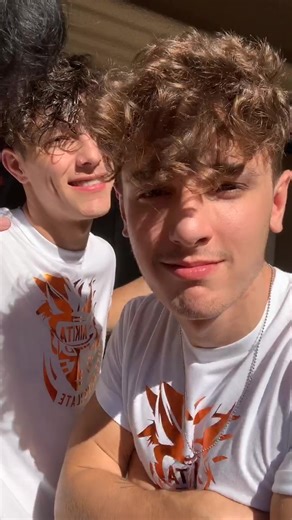 the twins do it legit @itstaylerholder